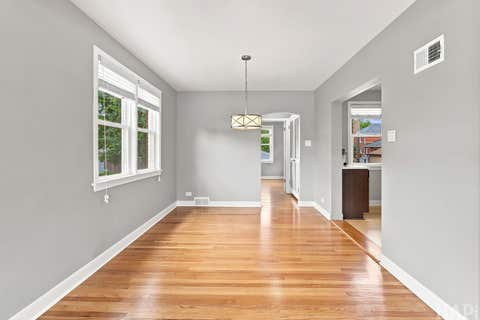 Tiny photo for 1512 Portsmouth Avenue, Westchester, IL 60154 (MLS # 12699985)