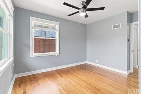 Tiny photo for 1512 Portsmouth Avenue, Westchester, IL 60154 (MLS # 12699985)