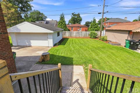 Tiny photo for 1512 Portsmouth Avenue, Westchester, IL 60154 (MLS # 12699985)