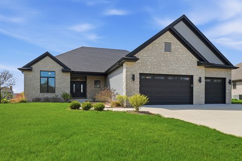 Tiny photo for 718 Independence Avenue, Sycamore, IL 60178 (MLS # 12623656)