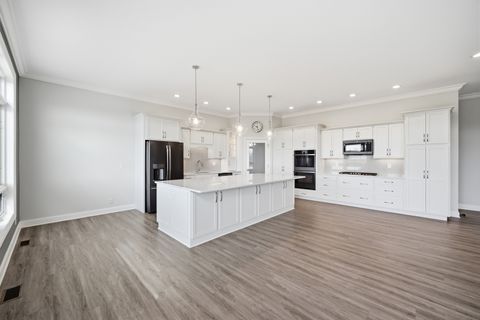 Tiny photo for 718 Independence Avenue, Sycamore, IL 60178 (MLS # 12623656)