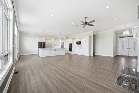 Tiny photo for 718 Independence Avenue, Sycamore, IL 60178 (MLS # 12623656)