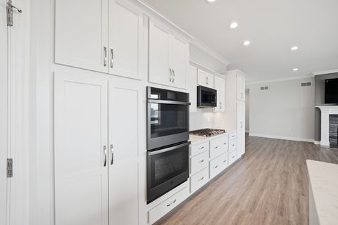 Tiny photo for 718 Independence Avenue, Sycamore, IL 60178 (MLS # 12623656)
