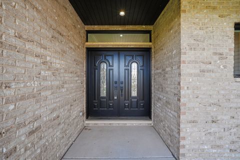 Tiny photo for 718 Independence Avenue, Sycamore, IL 60178 (MLS # 12623656)