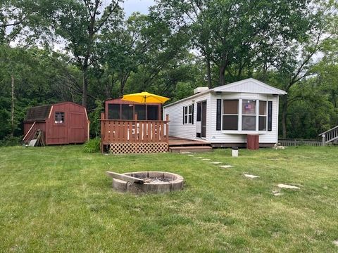 2795 E 28th Lot 83 Road Seneca IL 61360