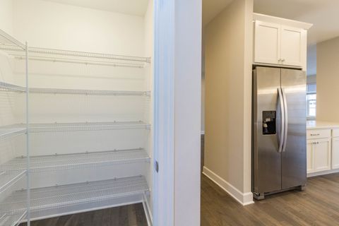 Tiny photo for 10723 Clocktower Drive, Countryside, IL 60525 (MLS # 12531088)