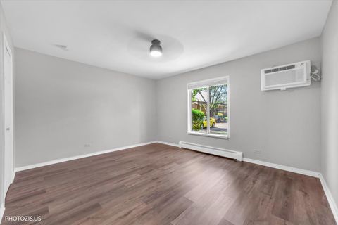 Tiny photo for 1103 Miller Lane #105, Buffalo Grove, IL 60089 (MLS # 12704686)