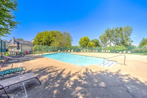 Tiny photo for 1103 Miller Lane #105, Buffalo Grove, IL 60089 (MLS # 12704686)