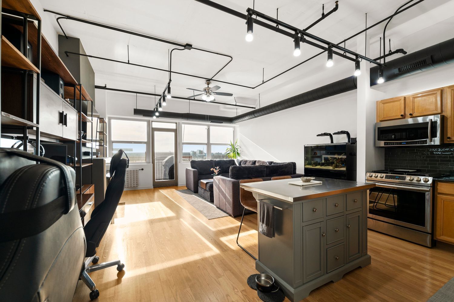 500 S Clinton Street 624