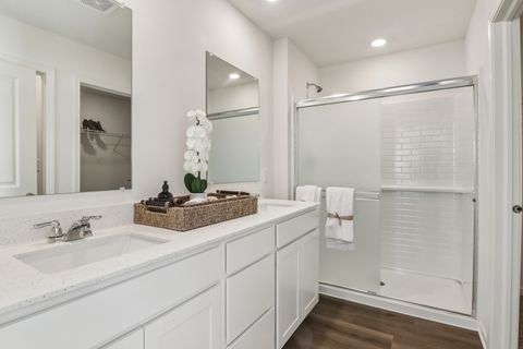 Tiny photo for 2914 Rainier Drive, Pingree Grove, IL 60140 (MLS # 12634176)