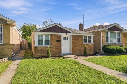 Photo of 7809 S HOMAN Avenue, Chicago, IL 60652 (MLS # 12795566)