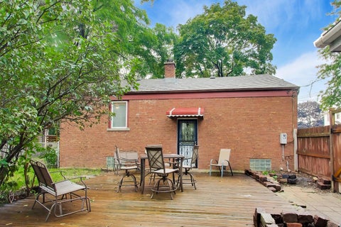 Tiny photo for 2183 LAURA Lane, Des Plaines, IL 60018 (MLS # 12765394)