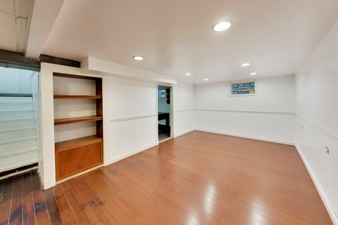 Tiny photo for 2183 LAURA Lane, Des Plaines, IL 60018 (MLS # 12765394)