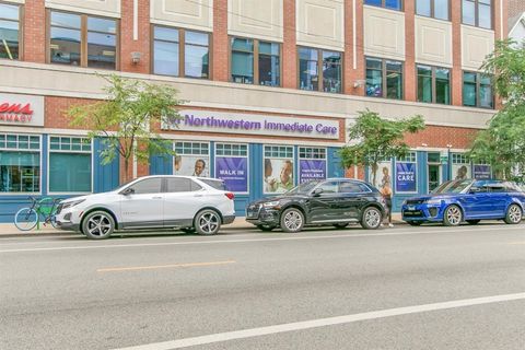 Tiny photo for 1322 W Belmont Avenue #2W, Chicago, IL 60657 (MLS # 12480571)