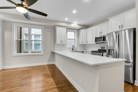 Tiny photo for 1322 W Belmont Avenue #2W, Chicago, IL 60657 (MLS # 12480571)