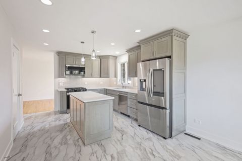 Tiny photo for 6710 W Golfview Lane, Palos Heights, IL 60463 (MLS # 12511979)