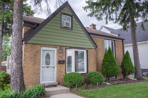 Tiny photo for 4044 Oak Park Avenue, Stickney, IL 60402 (MLS # 12689402)