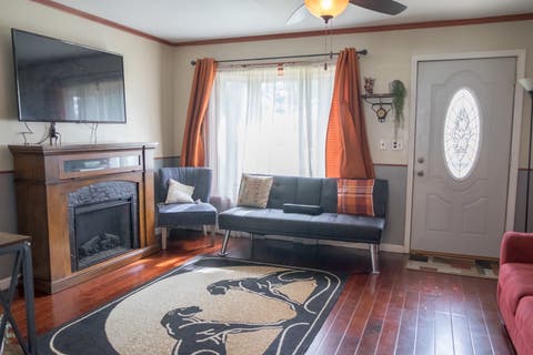 Tiny photo for 4044 Oak Park Avenue, Stickney, IL 60402 (MLS # 12689402)