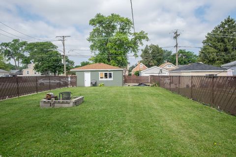 Tiny photo for 4044 Oak Park Avenue, Stickney, IL 60402 (MLS # 12689402)