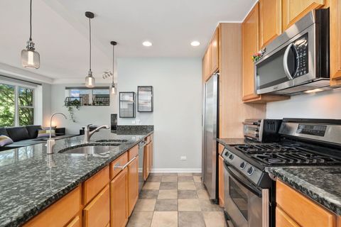 Tiny photo for 2337 W Wolfram Street #411, Chicago, IL 60618 (MLS # 12461186)