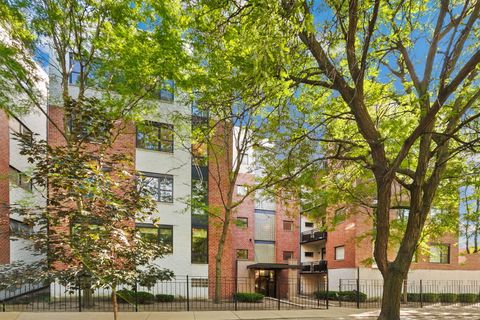 Photo of 2337 W Wolfram Street #411, Chicago, IL 60618 (MLS # 12461186)