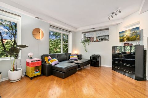 Tiny photo for 2337 W Wolfram Street #411, Chicago, IL 60618 (MLS # 12461186)