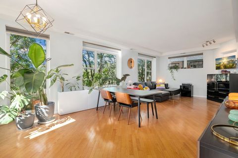 Tiny photo for 2337 W Wolfram Street #411, Chicago, IL 60618 (MLS # 12461186)