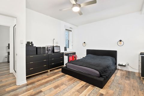 Tiny photo for 2337 W Wolfram Street #411, Chicago, IL 60618 (MLS # 12461186)