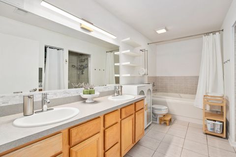 Tiny photo for 2337 W Wolfram Street #411, Chicago, IL 60618 (MLS # 12461186)
