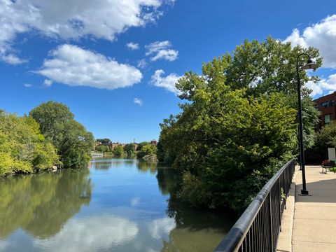 Tiny photo for 2337 W Wolfram Street #411, Chicago, IL 60618 (MLS # 12461186)