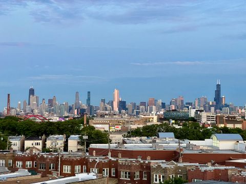 Tiny photo for 2337 W Wolfram Street #411, Chicago, IL 60618 (MLS # 12461186)