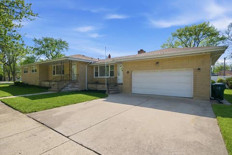 Tiny photo for 16560 Greenwood Avenue, South Holland, IL 60473 (MLS # 12659575)