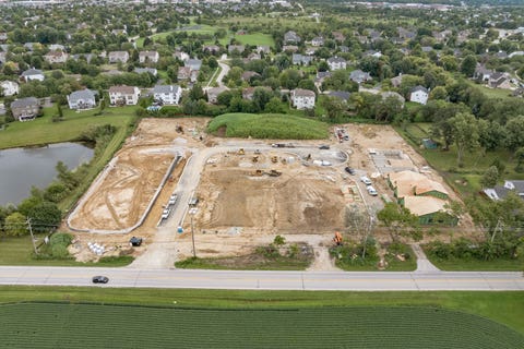 Tiny photo for Unit 9B Prairie Grove Drive, Geneva, IL 60134 (MLS # 12738261)