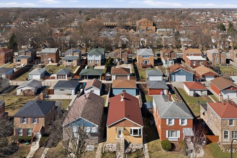 Tiny photo for 3626 S 56th Court, Cicero, IL 60804 (MLS # 12594091)