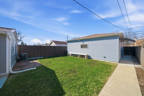 Tiny photo for 3626 S 56th Court, Cicero, IL 60804 (MLS # 12594091)