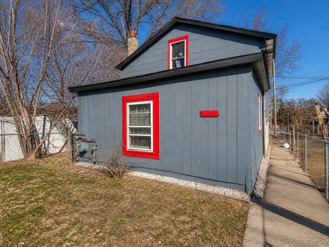8723 S Eggleston Avenue Chicago IL 60620