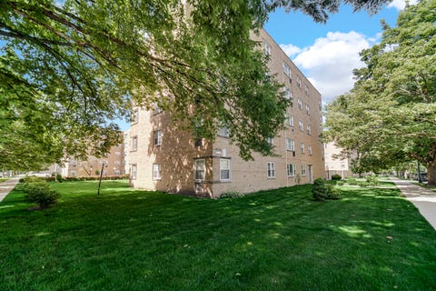 Tiny photo for 6160 N DAMEN Avenue #209, Chicago, IL 60659 (MLS # 12721509)