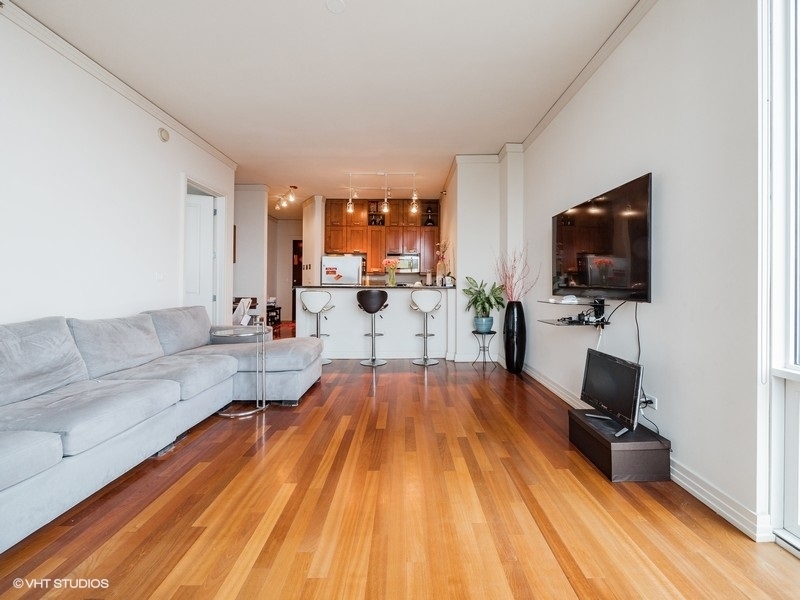 170 W POLK Street 1603