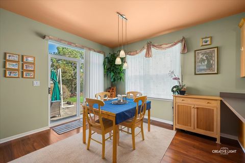 Tiny photo for 577 Cardinal Avenue, Oswego, IL 60543 (MLS # 12600154)