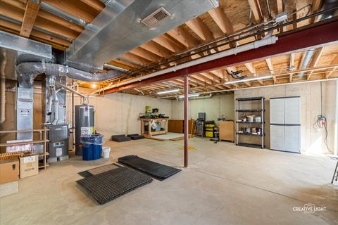 Tiny photo for 577 Cardinal Avenue, Oswego, IL 60543 (MLS # 12600154)