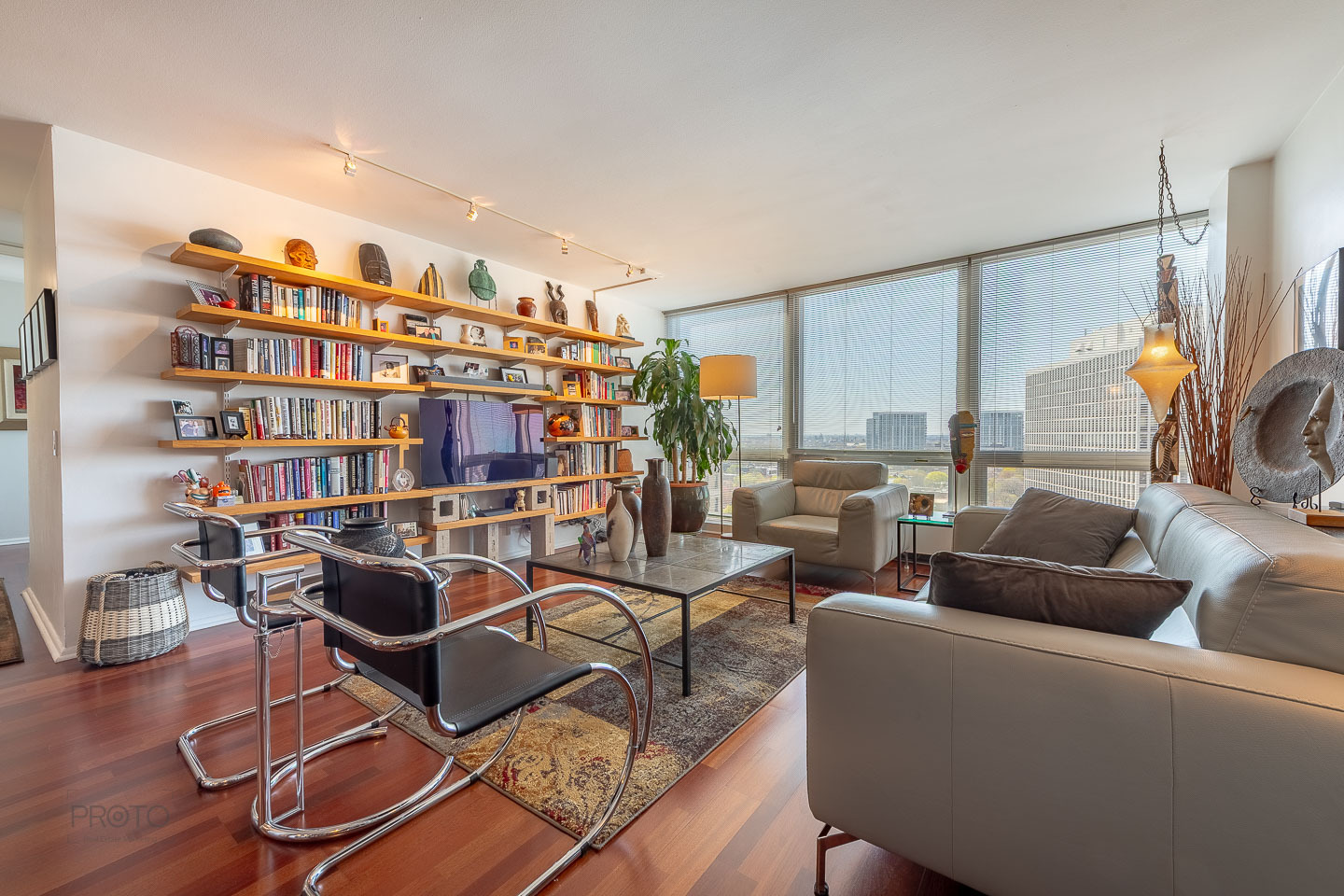 2400 N Lakeview Avenue 1706