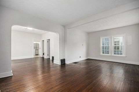 Tiny photo for 819 Pearl Street, Aurora, IL 60505 (MLS # 12596505)