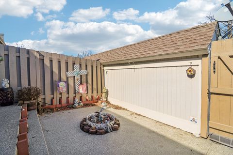 Tiny photo for 673 Cardinal Court, Grayslake, IL 60030 (MLS # 12576509)