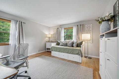 Tiny photo for 116 E Orchard Street, Arlington Heights, IL 60005 (MLS # 12512261)