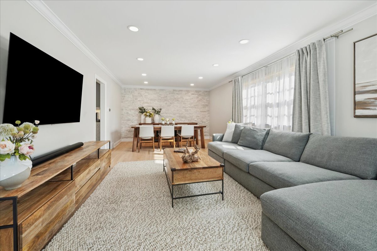 116 E Orchard Street