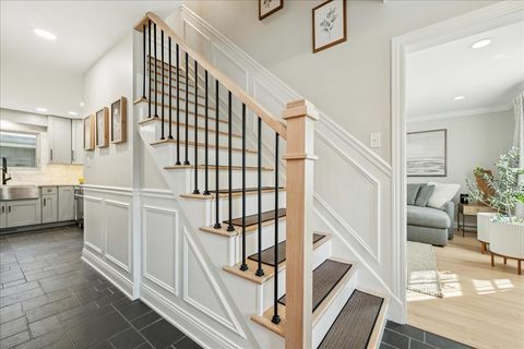 Tiny photo for 116 E Orchard Street, Arlington Heights, IL 60005 (MLS # 12512261)