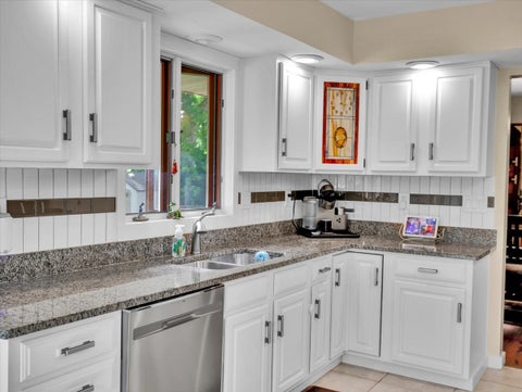 Tiny photo for 1441 Ramsey Close, Rockford, IL 61107 (MLS # 12696038)