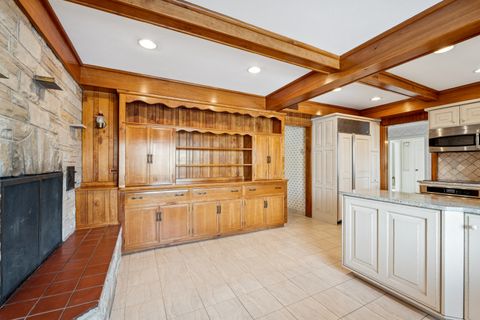 Tiny photo for 787 E Golf Road, Des Plaines, IL 60016 (MLS # 12551360)