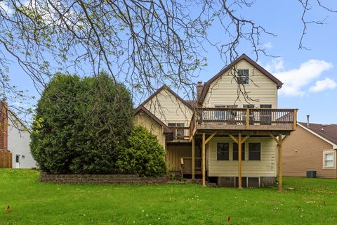 Tiny photo for 6 Cambridge Court, Cary, IL 60013 (MLS # 12634957)