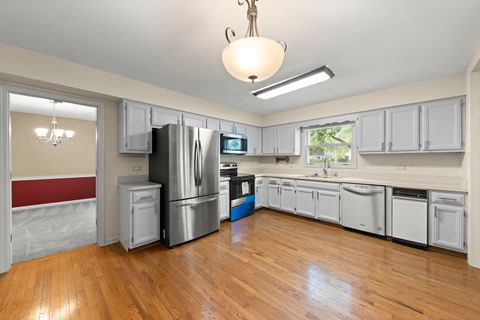 Tiny photo for 1209 W Bauer Road, Naperville, IL 60563 (MLS # 12373611)